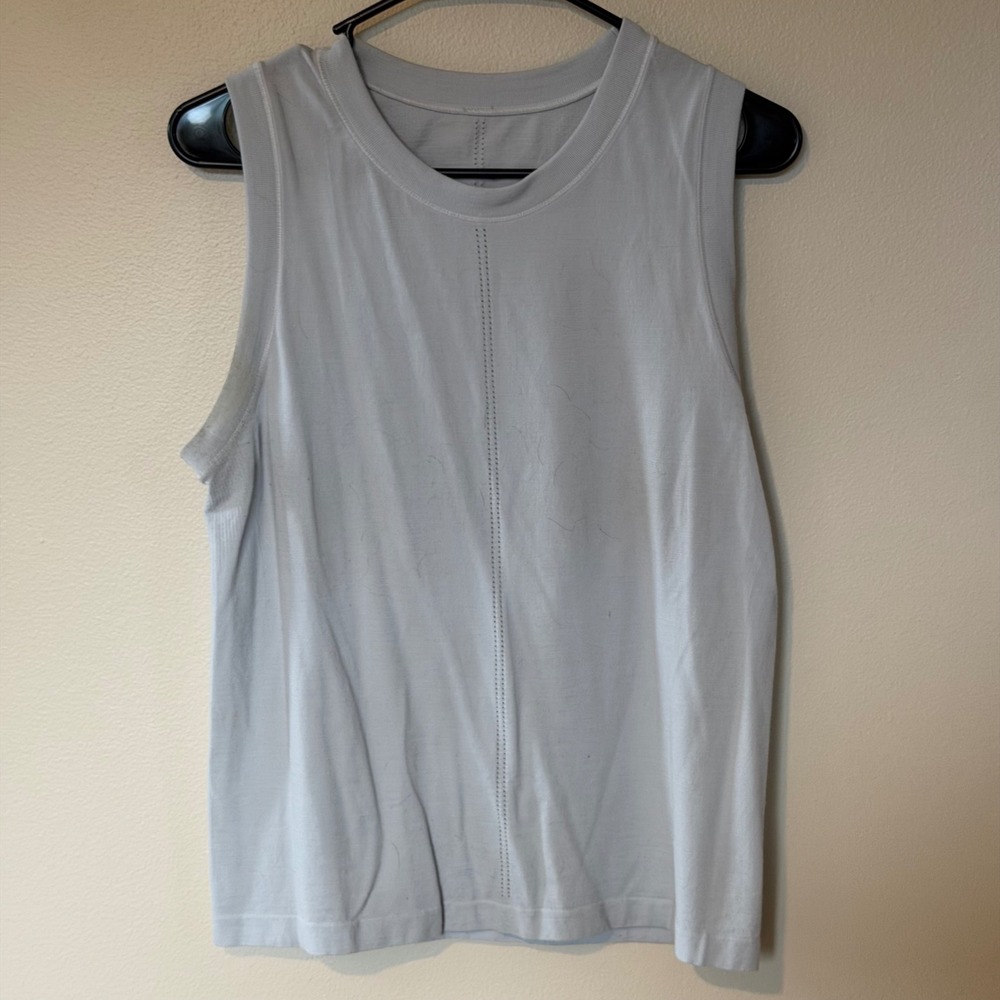 Athleta Seamless Muscle Tank Top Light Blue Medium
